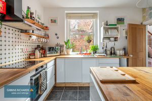 Kitchen - click for photo gallery